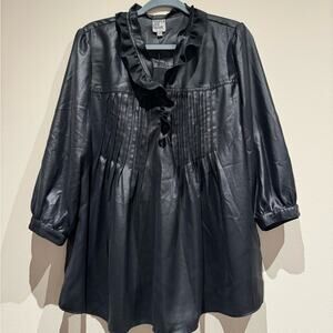 People like Frank leather look pleated front ruffled blouse size medium